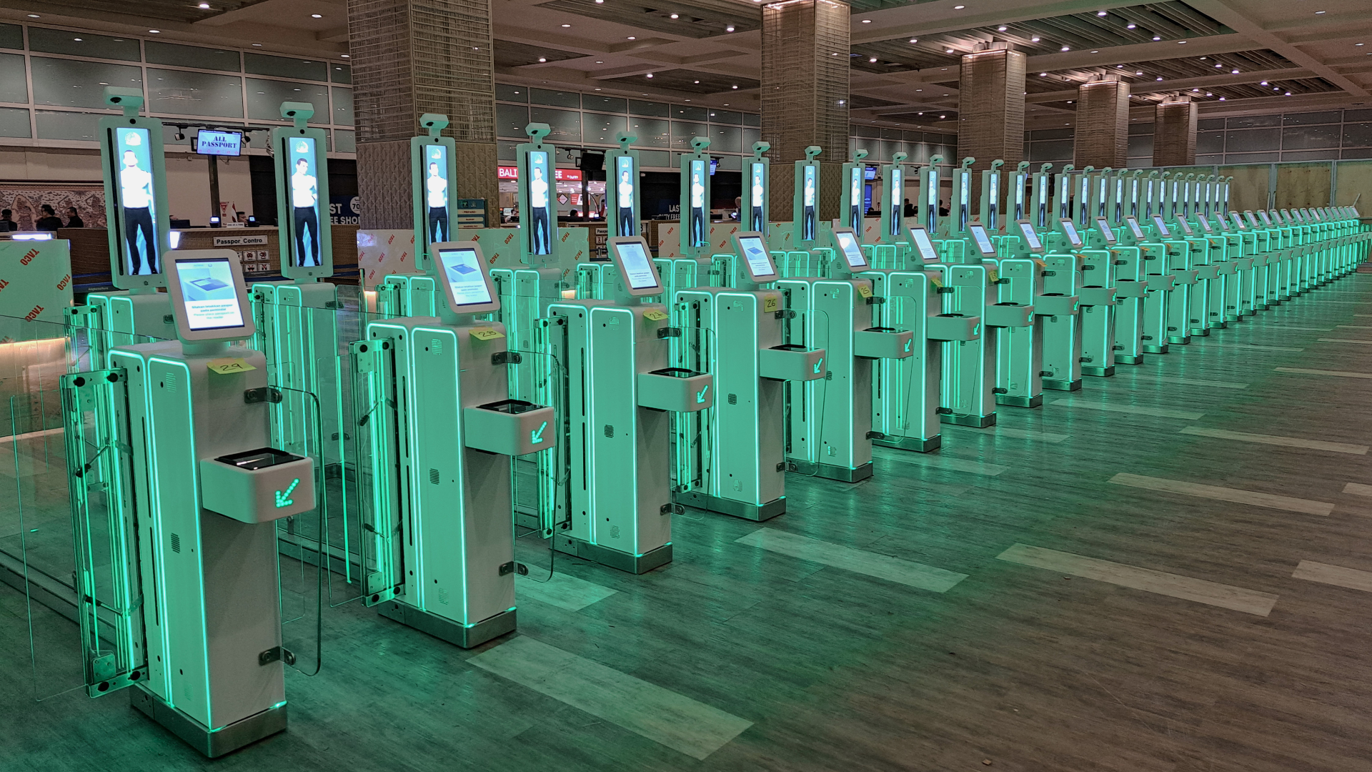 https://www.vision-box.com/press-release/nationwide-biometric-rollout-vision-box-set-transform-indonesias-busiest-airports